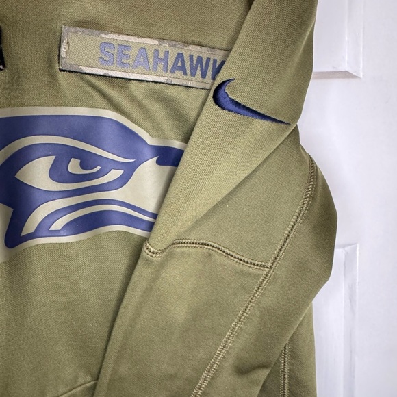Nike Salute To Service Seattle Seahawks Hoodie Childs size S K1.7 - Picture 5 of 13